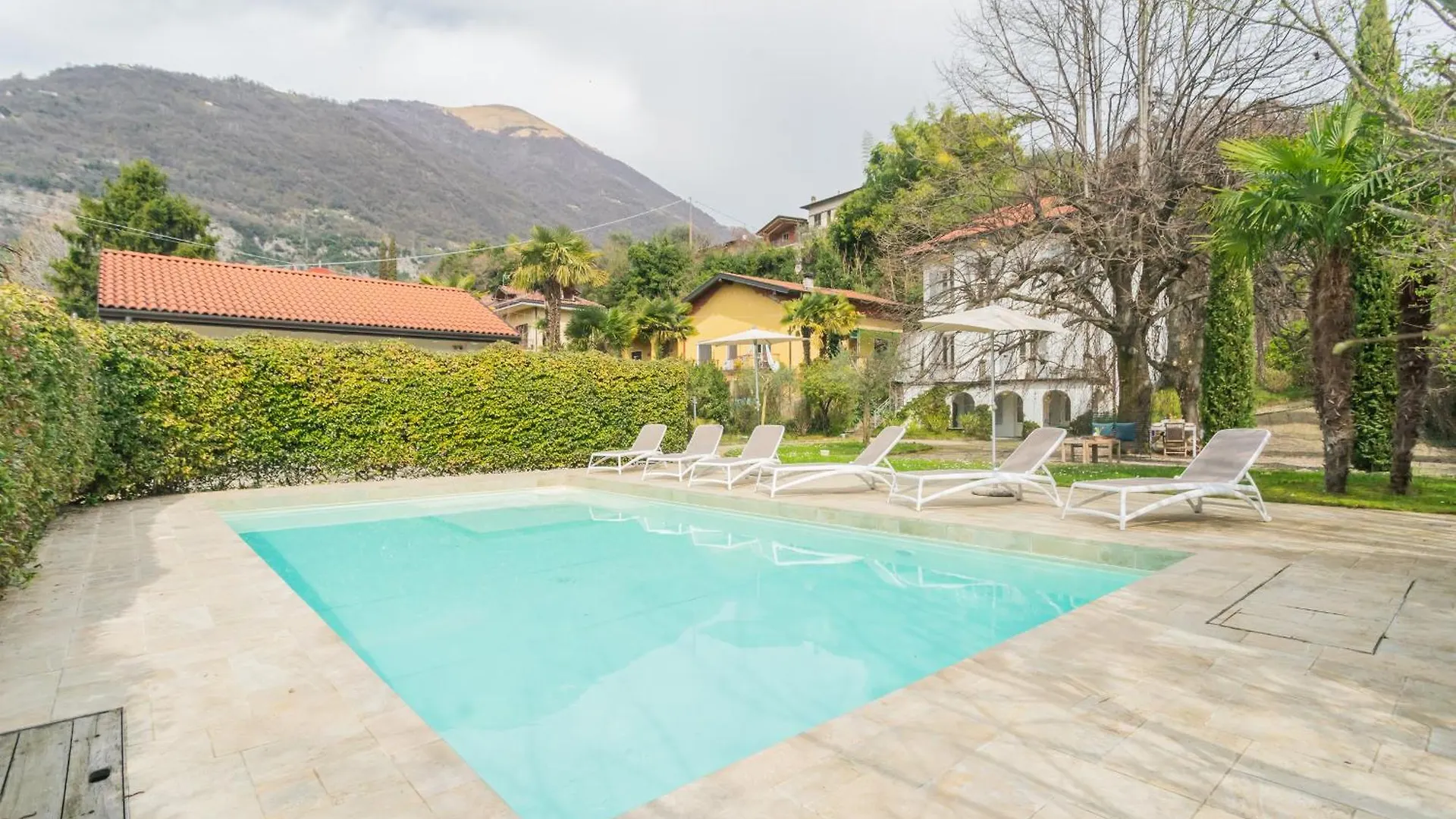 Villa Olga With Private Pool By Rent All Comos kontakt